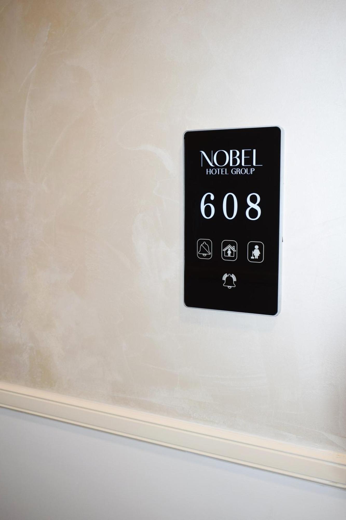 Nobel West Hotel Belgrad Exterior foto
